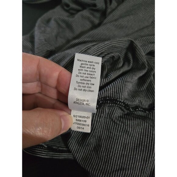 Athleta Womens Shanti Micro Stripe Long Sleeve Top XL Active Athletic Stretch - Picture 10 of 11